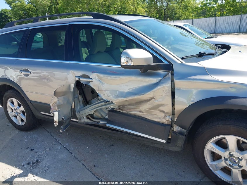 2013 Volvo Xc70 VIN YV4952BL6D1166368 IAAI salvage auction — RIGHT SIDE, Salvage (Idaho), sold $2,200 on 2026-07-07 (photo 6)