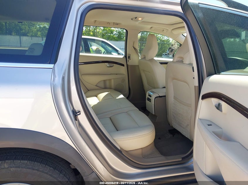 2013 Volvo Xc70 VIN YV4952BL6D1166368 IAAI salvage auction — RIGHT SIDE, Salvage (Idaho), sold $2,200 on 2026-07-07 (photo 8)
