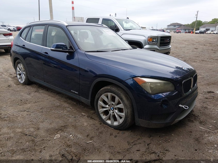 2013 BMW X1 VIN WBAVL1C56DVR90104 IAAI salvage auction — FRONT END, Clear (Indiana), sold $300 on 2026-07-15 (photo 1)