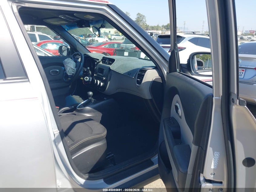 2014 Kia Soul VIN KNDJP3A53E7714618 IAAI salvage auction — THEFT, Salvage (California), sold $1,200 on 2026-07-15 (photo 5)