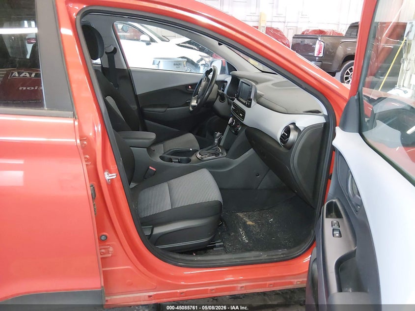 2020 Hyundai Kona VIN KM8K6CAAXLU511806 IAAI salvage auction — REAR END, Salvage (Oregon), sold $3,650 on 2026-07-23 (photo 5)