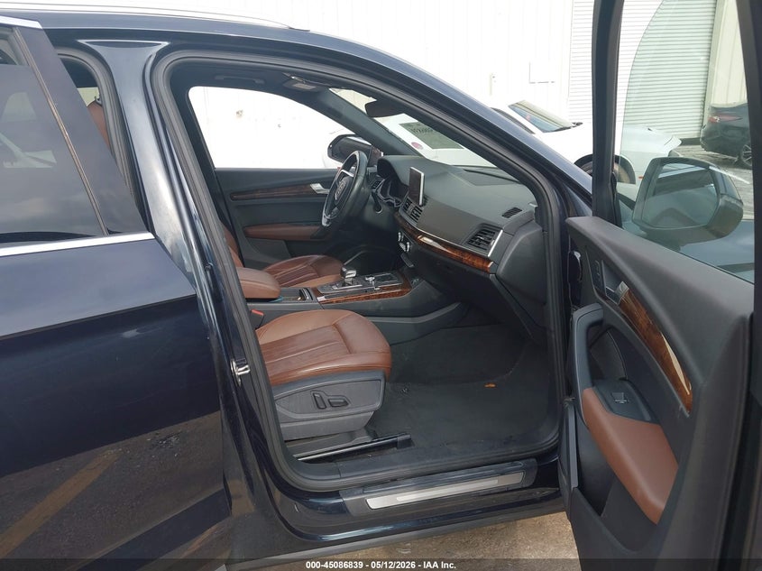2018 Audi Q5 VIN WA1BNAFY6J2058529 IAAI salvage auction — RIGHT FRONT, Salvage (Georgia), sold $6,300 on 2026-07-29 (photo 5)