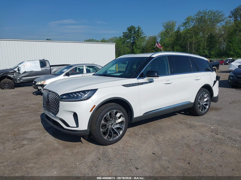 2025 Lincoln Aviator VIN 5LM5J6XC1SGL33526 IAAI salvage auction — REAR END, Salvage (Massachusetts), sold $22,900 on 2026-07-11 (photo 2)