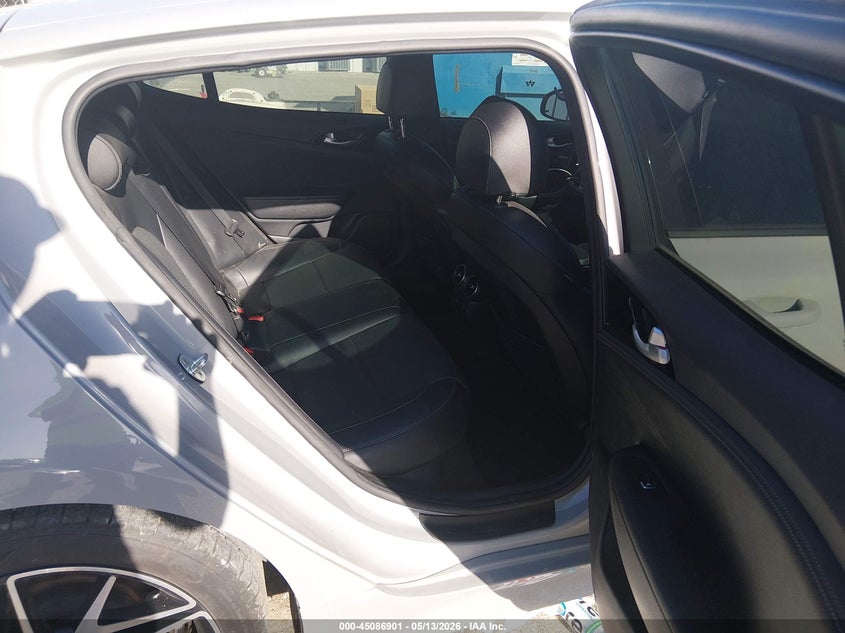 2022 Kia Stinger VIN KNAE35LD7N6113812 IAAI salvage auction — FRONT END, Salvage (Missouri), sold $4,600 on 2026-07-15 (photo 8)