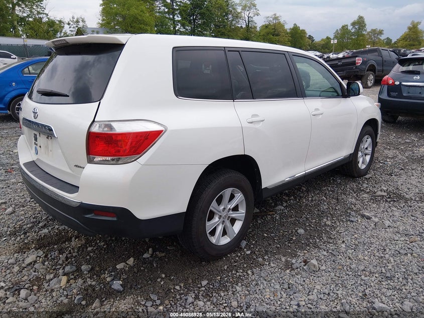 2013 Toyota Highlander VIN 5TDBK3EH5DS269603 IAAI salvage auction — RIGHT FRONT, Salvage (West Virginia), sold $3,775 on 2026-07-08 (photo 4)