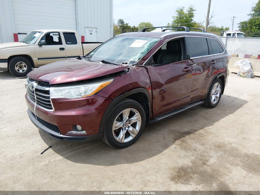 2016 Toyota Highlander VIN 5TDDKRFH3GS352428 IAAI salvage auction — FRONT END, Salvage (Illinois), sold $6,600 on 2026-07-14 (photo 2)