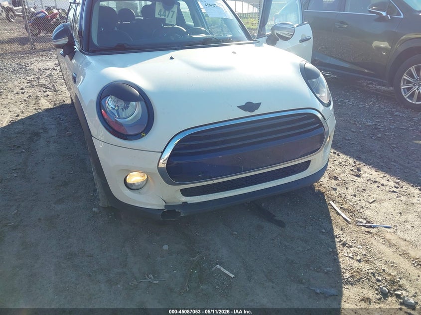 2017 Mini Hard top VIN WMWXU1C52H2D57941 IAAI salvage auction — RIGHT FRONT, Salvage (Pennsylvania), sold $1,100 on 2026-08-11 (photo 6)