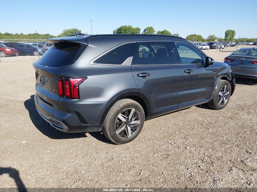 2021 Kia Sorento VIN 5XYRL4LC2MG056114 IAAI salvage auction — RIGHT FRONT, Salvage (Illinois), sold $6,850 on 2026-07-08 (photo 4)
