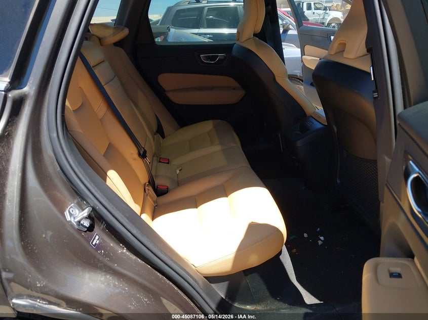 2020 Volvo Xc60 VIN YV4102RK1L1483658 IAAI salvage auction — SIDE, Original (Texas), sold $7,200 on 2026-07-08 (photo 8)