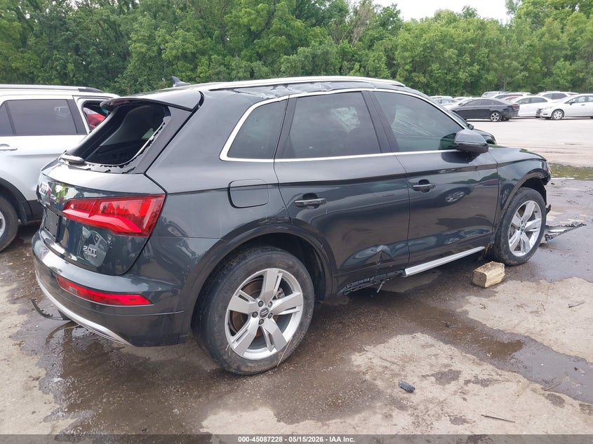 2018 Audi Q5 VIN WA1BNAFY1J2082317 IAAI salvage auction — ROLLOVER, Salvage Title, sold $2,450 on 2026-07-22 (photo 4)