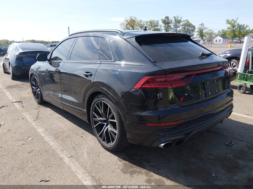 2021 Audi Sq8 VIN WA1AWBF11MD043009 IAAI salvage auction — RIGHT SIDE, Salvage (New Jersey), sold $25,000 on 2026-08-17 (photo 3)