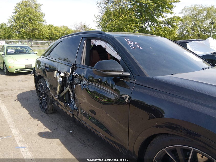 2021 Audi Sq8 VIN WA1AWBF11MD043009 IAAI salvage auction — RIGHT SIDE, Salvage (New Jersey), sold $25,000 on 2026-08-17 (photo 6)