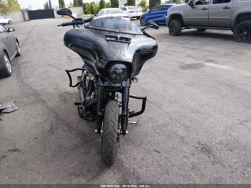 2023 Harley-davidson Street glide VIN 1HD1KRP16PB609236 IAAI salvage auction — FRONT END, Non-Repairable (California), sold $8,150 on 2026-07-08 (photo 5)