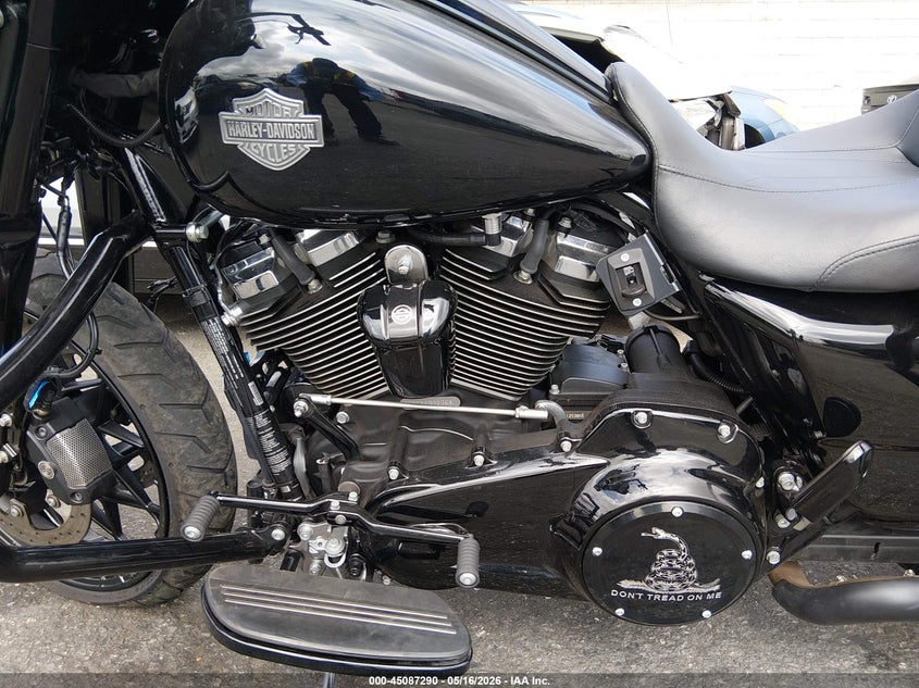 2023 Harley-davidson Street glide VIN 1HD1KRP16PB609236 IAAI salvage auction — FRONT END, Non-Repairable (California), sold $8,150 on 2026-07-08 (photo 9)