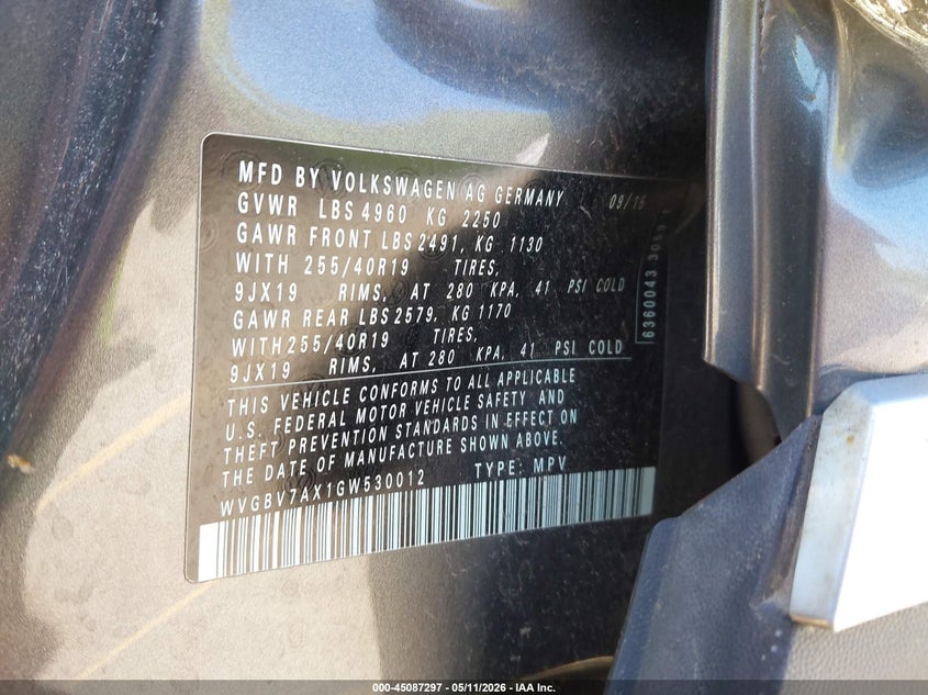 2016 Volkswagen Tiguan VIN WVGBV7AX1GW530012 IAAI salvage auction — SIDE, Clear (Michigan), sold $2,150 on 2026-08-17 (photo 9)