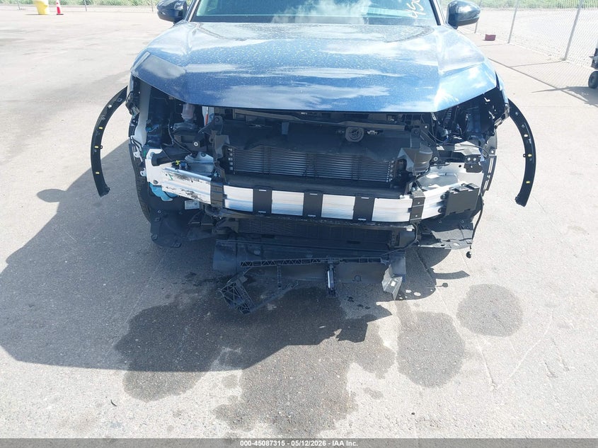 2026 Honda Cr-v VIN 7FARS6H92TE049833 IAAI salvage auction — FRONT END, Salvage (Minnesota), sold $13,800 on 2026-07-13 (photo 6)
