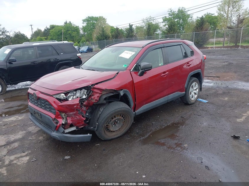 2019 Toyota Rav 4 VIN JTMF1RFV5KD033067 IAAI salvage auction — FRONT END, Salvage (Virginia), sold $7,300 on 2026-07-21 (photo 2)