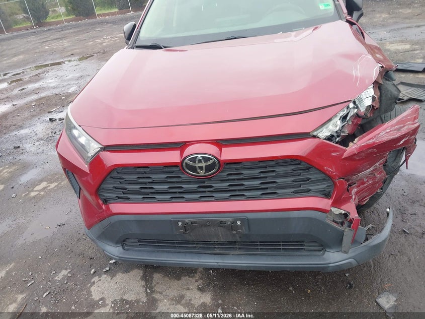 2019 Toyota Rav 4 VIN JTMF1RFV5KD033067 IAAI salvage auction — FRONT END, Salvage (Virginia), sold $7,300 on 2026-07-21 (photo 6)