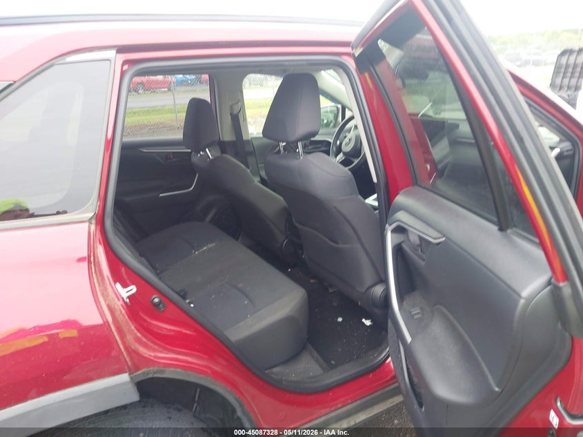 2019 Toyota Rav 4 VIN JTMF1RFV5KD033067 IAAI salvage auction — FRONT END, Salvage (Virginia), sold $7,300 on 2026-07-21 (photo 8)