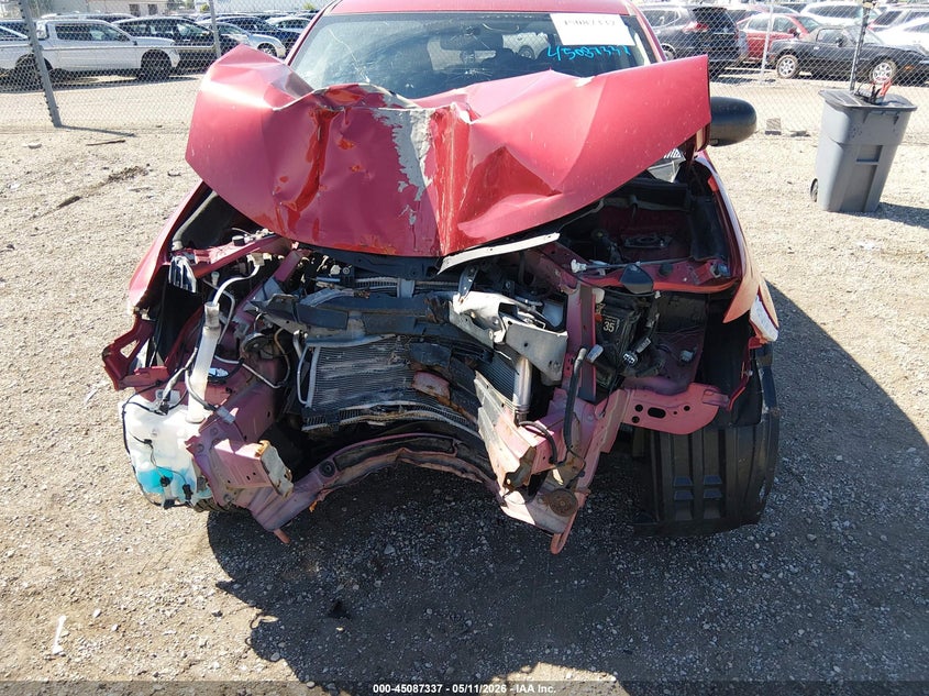 2017 Mitsubishi Outlander VIN JA4AD2A3XHZ033389 IAAI salvage auction — FRONT END, Salvage (Illinois), sold $475 on 2026-07-15 (photo 6)