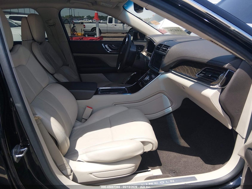 2018 Lincoln Continental VIN 1LN6L9RP4J5616659 IAAI salvage auction — FRONT END, Salvage Title, sold $6,100 on 2026-07-31 (photo 5)