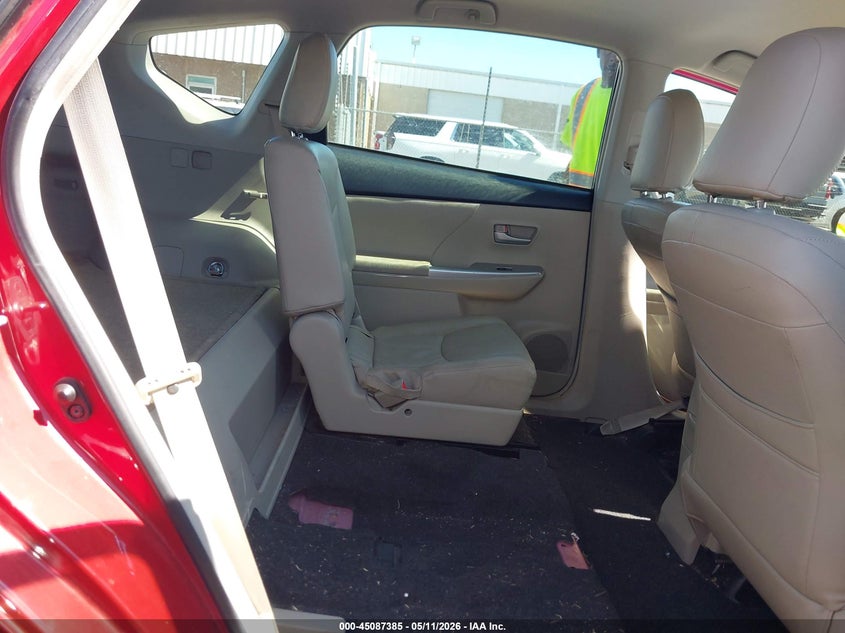 2013 Toyota Prius v VIN JTDZN3EUXD3228923 IAAI salvage auction — FRONT END, Clear (Oklahoma), sold $3,100 on 2026-07-08 (photo 8)