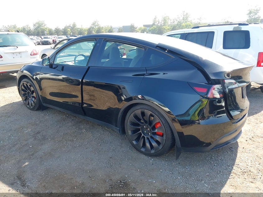 2023 Tesla Model y VIN 7SAYGDEF4PF624014 IAAI salvage auction — RIGHT SIDE, Salvage (California), sold $7,400 on 2026-07-06 (photo 3)
