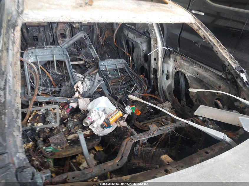 2015 BMW 3er VIN WBA3X9C52FD868780 IAAI salvage auction — Burn Interior, Non-Repairable (Texas), sold $325 on 2026-07-07 (photo 5)