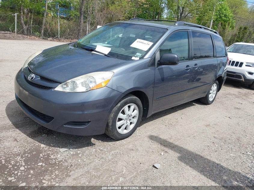 2008 Toyota Sienna VIN 5TDZK23C38S132312 IAAI salvage auction — REAR END, Salvage (Rhode Island), sold $500 on 2026-07-24 (photo 2)