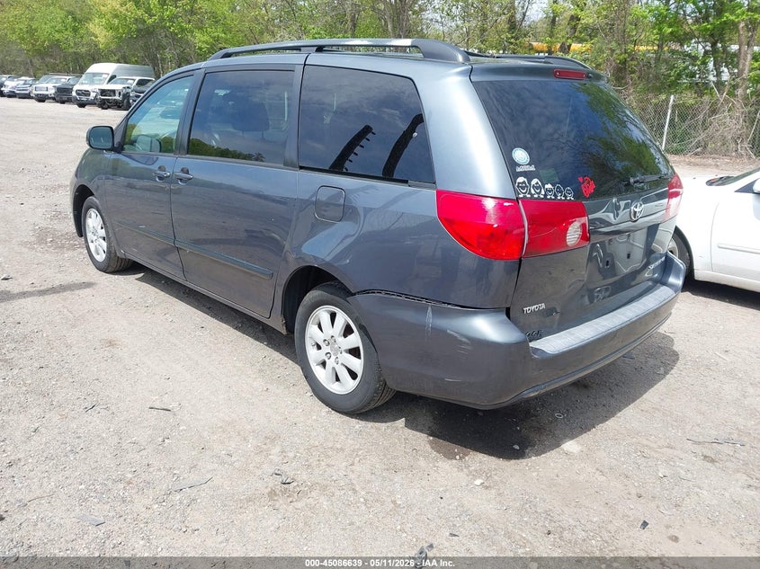 2008 Toyota Sienna VIN 5TDZK23C38S132312 IAAI salvage auction — REAR END, Salvage (Rhode Island), sold $500 on 2026-07-24 (photo 3)