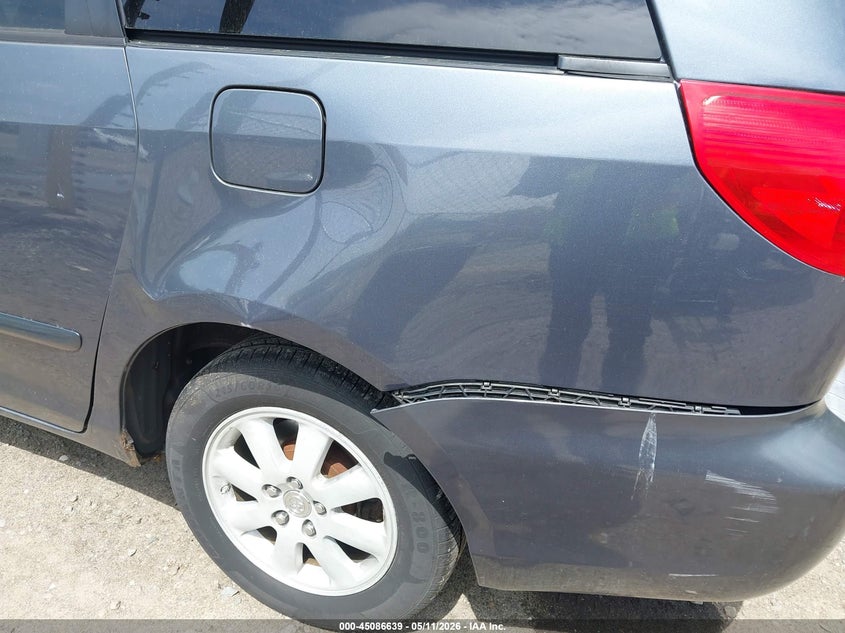 2008 Toyota Sienna VIN 5TDZK23C38S132312 IAAI salvage auction — REAR END, Salvage (Rhode Island), sold $500 on 2026-07-24 (photo 6)
