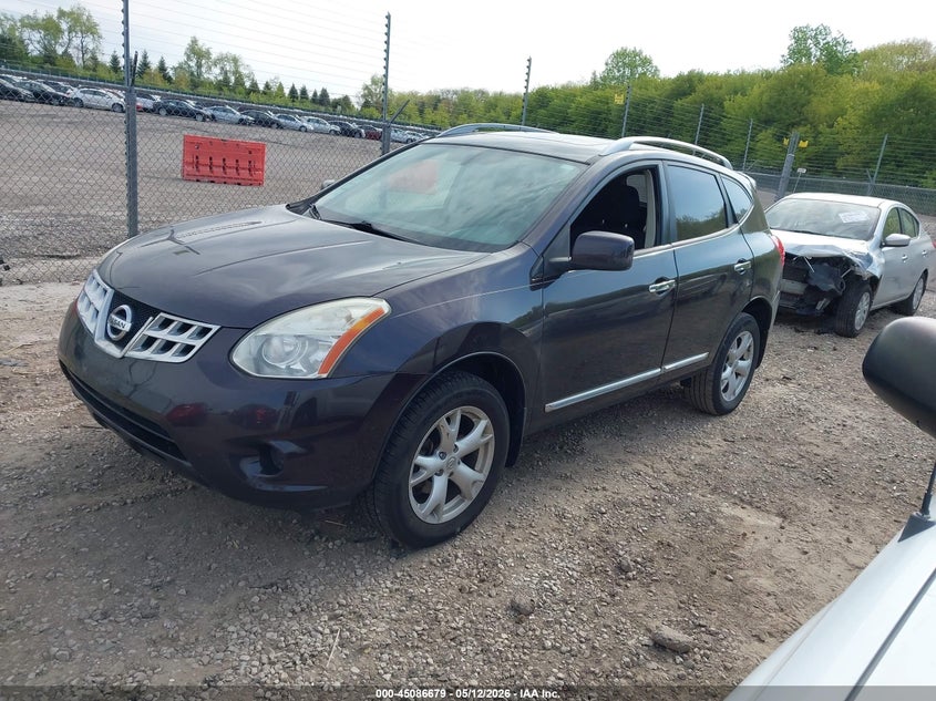 2011 Nissan Rogue VIN JN8AS5MT4BW190762 IAAI salvage auction — RIGHT SIDE, Salvage (Illinois), sold $425 on 2026-07-08 (photo 2)