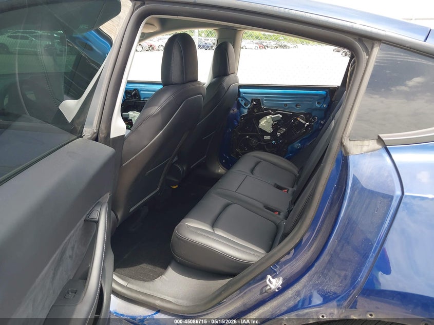 2022 Tesla Model y VIN 7SAYGDEE5NF370754 IAAI salvage auction — FRONT & REAR, Original (Texas), sold $8,400 on 2026-07-23 (photo 8)