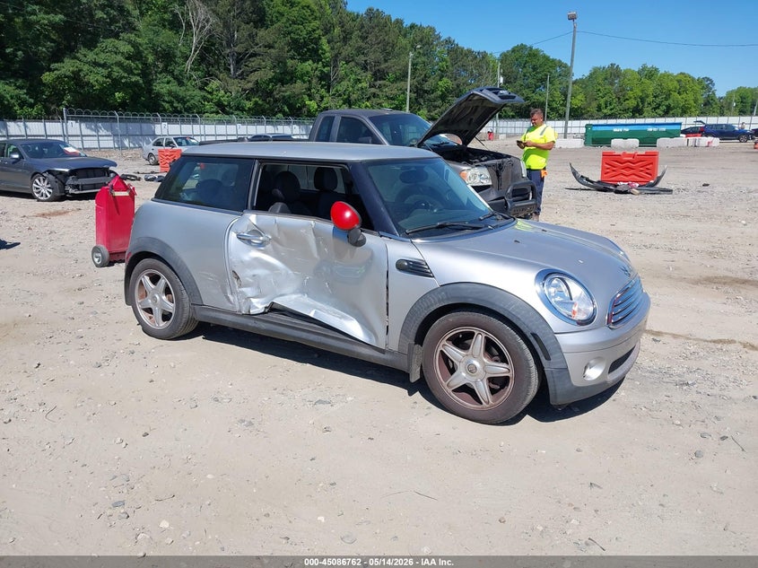2007 Mini Cooper VIN WMWMF33597TT56316 IAAI salvage auction — RIGHT SIDE, Salvage (Georgia), sold $525 on 2026-07-09 (photo 1)