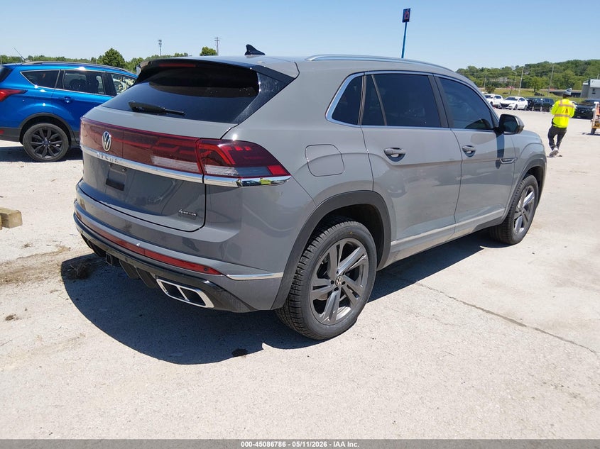2024 Volkswagen Atlas cross sport VIN 1V2AE2CA9RC210211 IAAI salvage auction — LEFT FRONT, Salvage (Illinois), sold $13,500 on 2026-08-14 (photo 4)