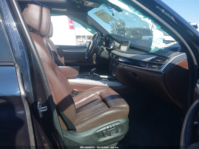 2014 BMW X5 VIN 5UXKR6C5XE0C02149 IAAI salvage auction — THEFT, Salvage (California), sold $2,800 on 2026-07-22 (photo 5)
