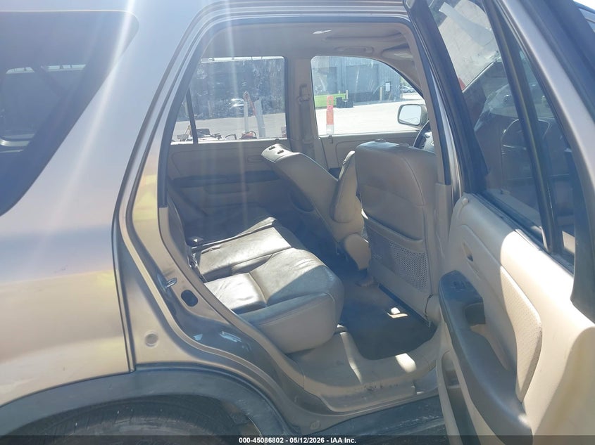 2006 Honda Cr-v VIN JHLRD78906C050138 IAAI salvage auction — FRONT END, Clear (Indiana), sold $325 on 2026-07-24 (photo 8)