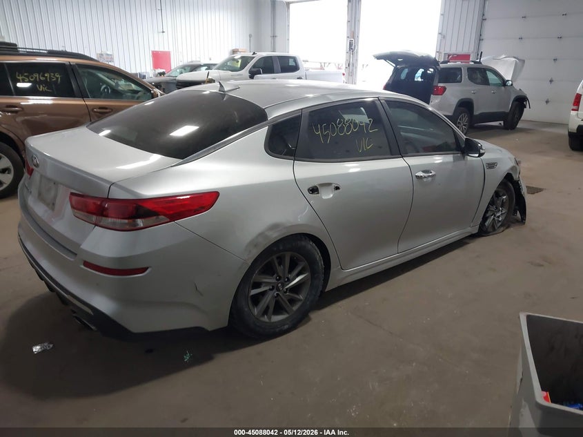 2019 Kia Optima VIN 5XXGT4L32KG307948 IAAI salvage auction — FRONT END, Prior Salvage (Minnesota), sold $800 on 2026-07-15 (photo 4)