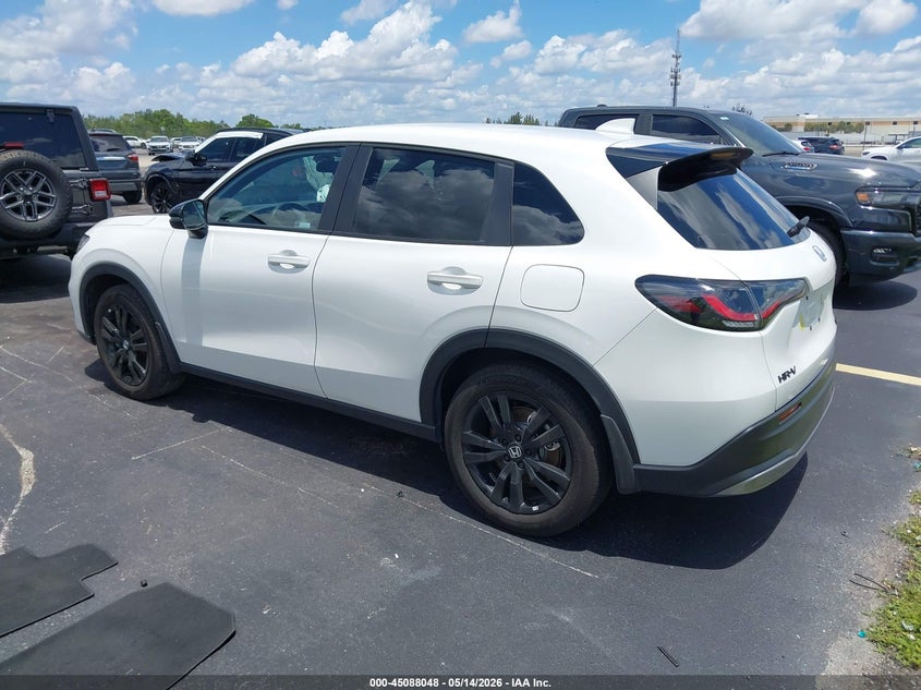 2026 Honda Hr-v VIN 3CZRZ1H53TM710704 IAAI salvage auction — RIGHT FRONT, Salvage Title, sold $11,275 on 2026-08-20 (photo 3)