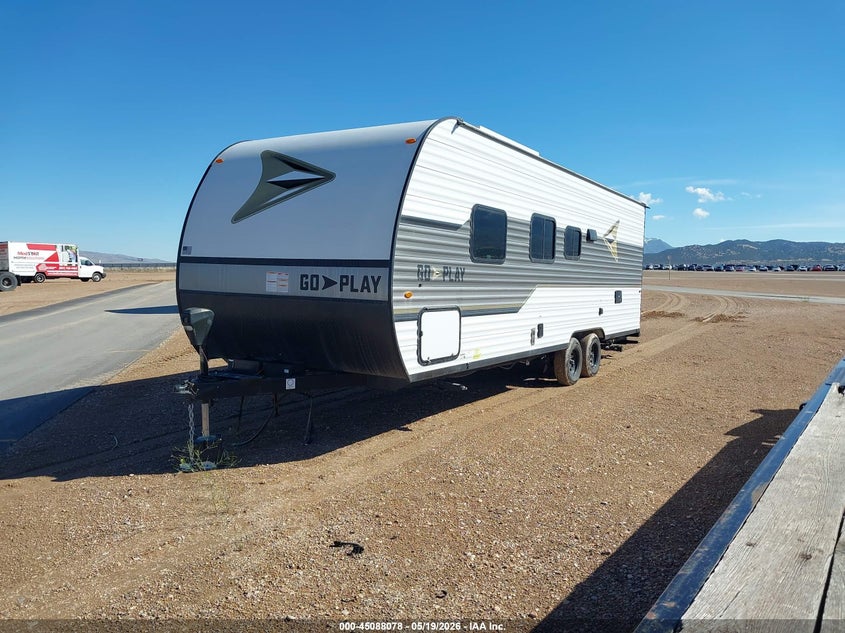 2024 Highland ridge 26bhw VIN 58TBP0BN6R77F3072 IAAI salvage auction — HAIL, Salvage (Utah), sold $5,500 on 2026-09-23 (photo 2)