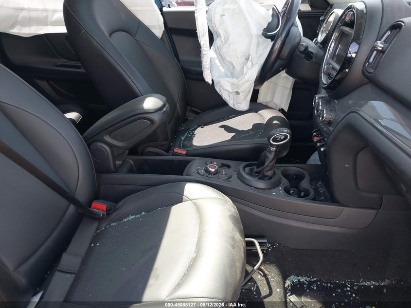 2018 Mini Countryman VIN WMZYS7C39J3E07460 IAAI salvage auction — ALL OVER, Salvage (Georgia), sold $800 on 2026-08-11 (photo 5)