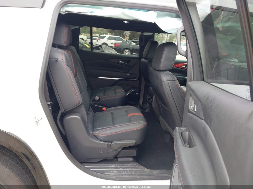 2025 Chevrolet Traverse VIN 1GNERLRS8SJ119002 IAAI salvage auction — FRONT END, Salvage (California), sold $18,100 on 2026-07-28 (photo 8)