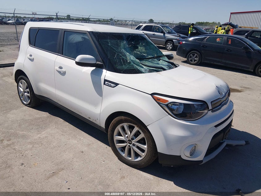 2019 Kia Soul VIN KNDJP3A5XK7016079 IAAI salvage auction — LEFT FRONT, Salvage (Illinois), sold $1,200 on 2026-07-14 (photo 1)