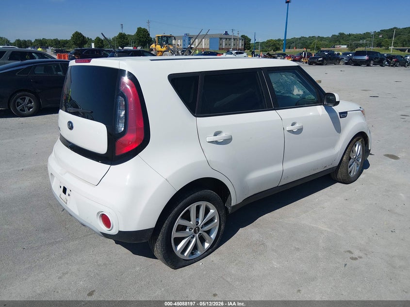 2019 Kia Soul VIN KNDJP3A5XK7016079 IAAI salvage auction — LEFT FRONT, Salvage (Illinois), sold $1,200 on 2026-07-14 (photo 4)