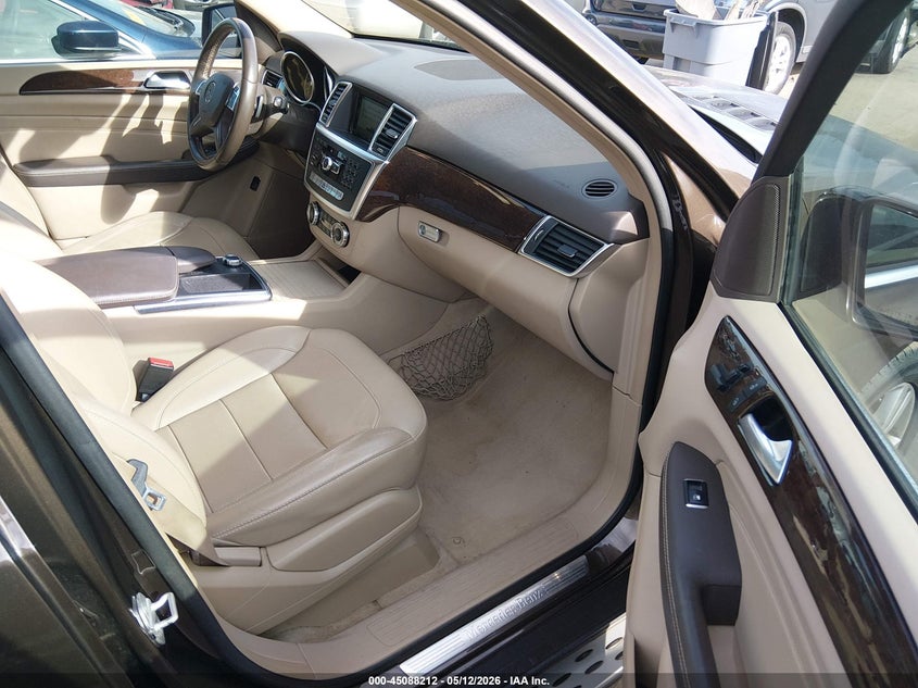 2014 Mercedes-benz M-klasse VIN 4JGDA5HB6EA427360 IAAI salvage auction — FRONT END, Salvage (North Carolina), sold $3,300 on 2026-07-13 (photo 5)