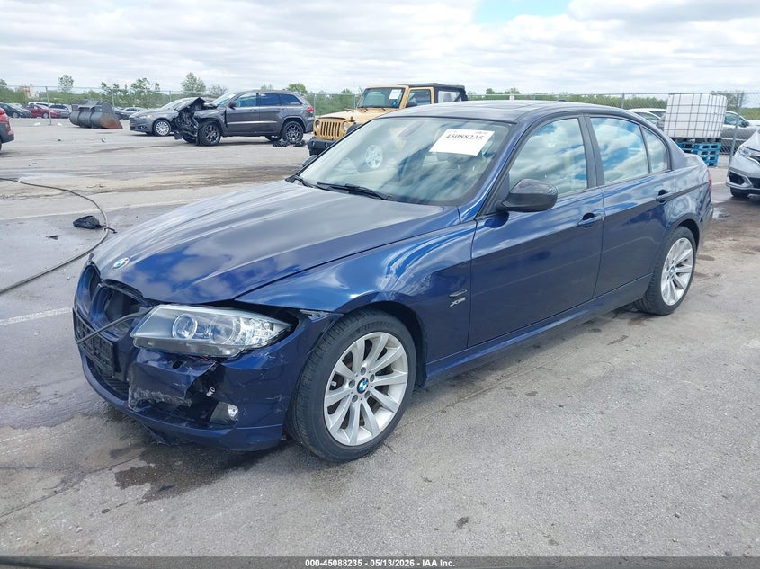 2011 BMW 3er VIN WBAPK7C54BF195266 IAAI salvage auction — LEFT FRONT, Clear (Indiana), sold $1,350 on 2026-07-24 (photo 2)