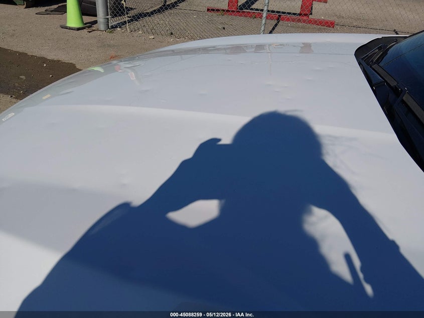 2022 Honda Accord VIN 1HGCV1F32NA101002 IAAI salvage auction — HAIL, Salvage Title, sold $13,500 on 2026-08-21 (photo 6)