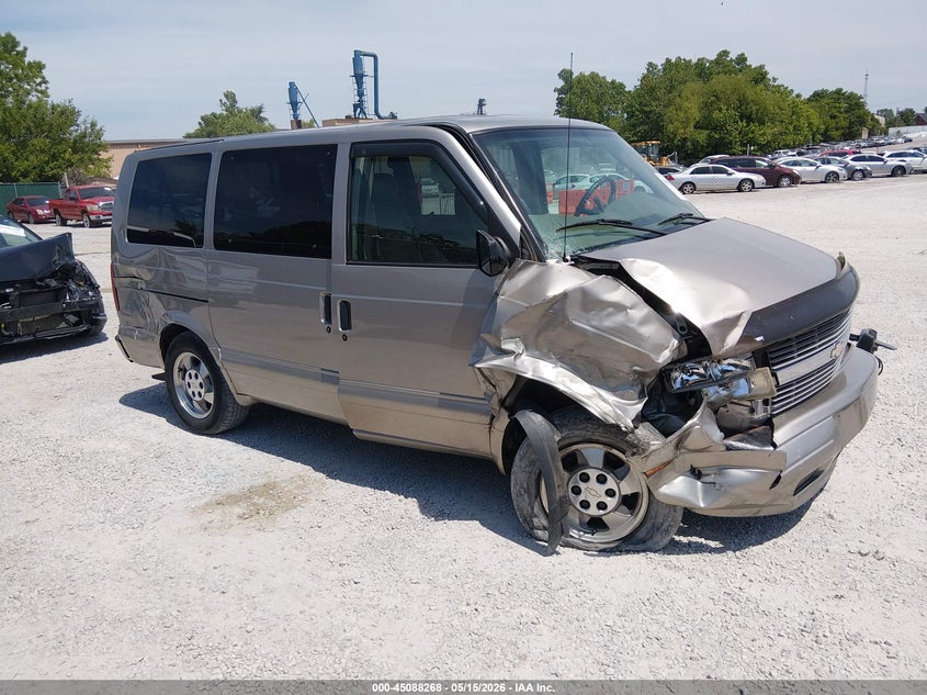 2003 Chevrolet Astro VIN 1GNDM19X33B141530 — IAAI salvage auction photo