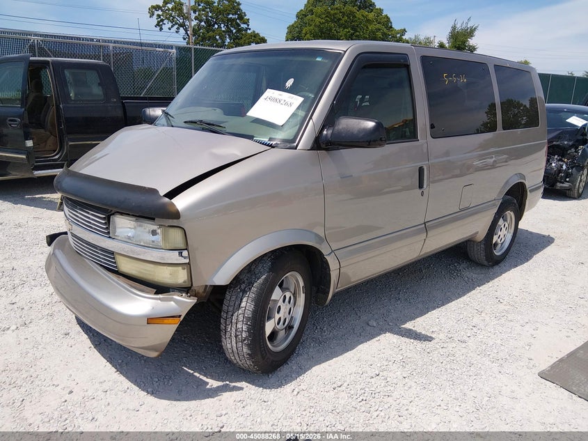 2003 Chevrolet Astro VIN 1GNDM19X33B141530 IAAI salvage auction — FRONT END, Salvage (Kentucky), sold $250 on 2026-07-08 (photo 2)