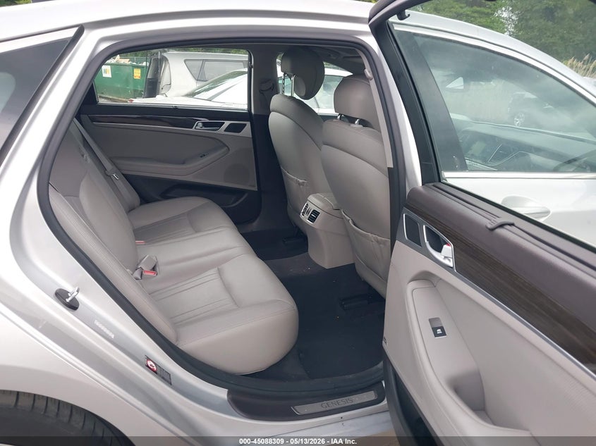 2015 Hyundai Genesis VIN KMHGN4JEXFU099215 IAAI salvage auction — RIGHT FRONT, Salvage - Greater Than 75% (Maryland), sold $1,800 on 2026-07-08 (photo 8)